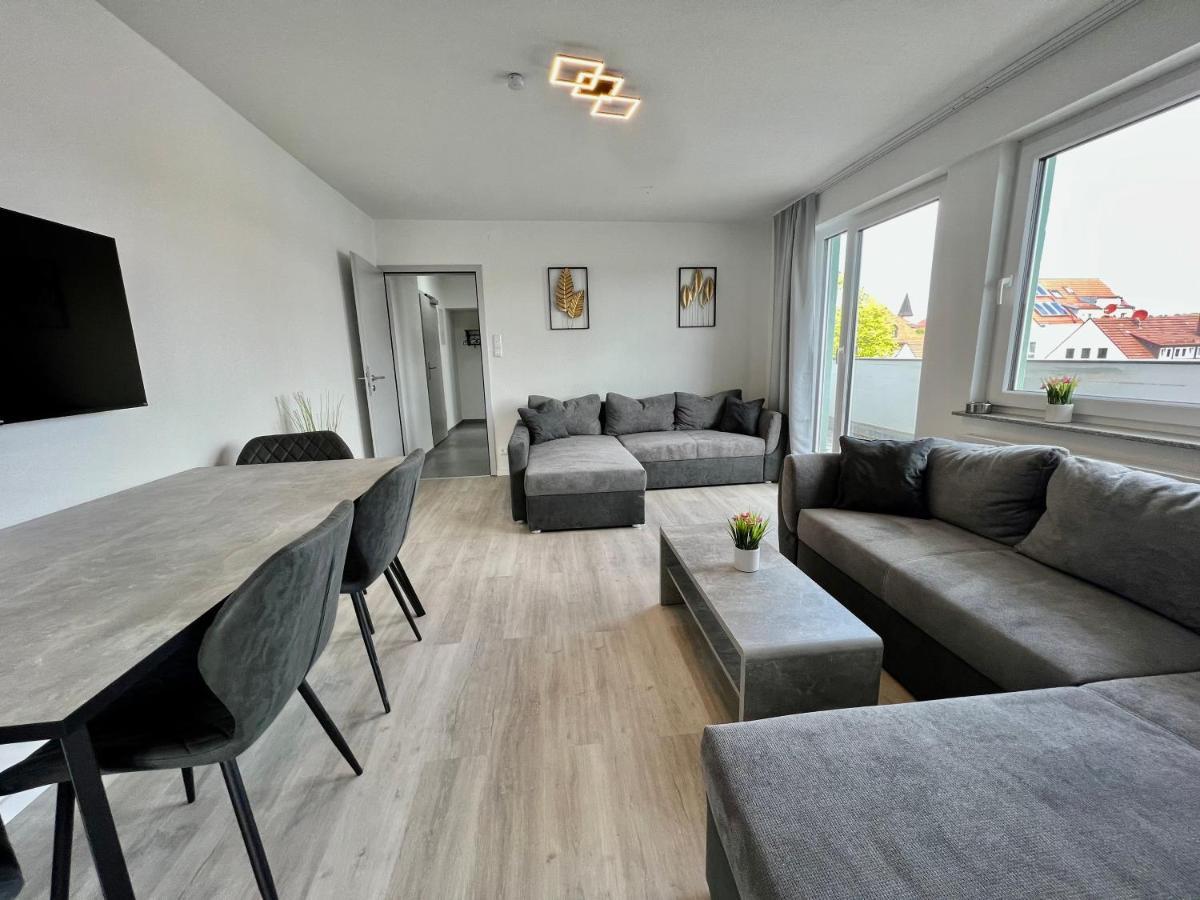 Nujen- Hotel Und Apartment Stuttgart Zuffenhausen Ngoại thất bức ảnh